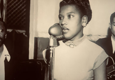 “A Noite de Alaíde” chega aos cinemas para resgatar trajetória da cantora que participou da Bossa Nova e do Clube da Esquina “A Noite de Alaíde” chega aos cinemas para resgatar trajetória da cantora que participou da Bossa Nova e do Clube da Esquina