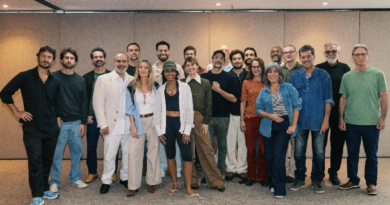 Nova série nacional da Disney+, protagonizada por Glória Pires, Carolina Dieckmmann e Gabz, inicia gravações este mês